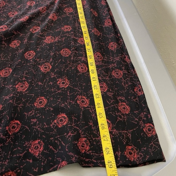 Women’s Romantic Black Gothic Red Ruby Print Sleeveless Midi Shift Dress Large - Picture 10 of 11